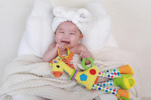 临夏宝宝的口欲期